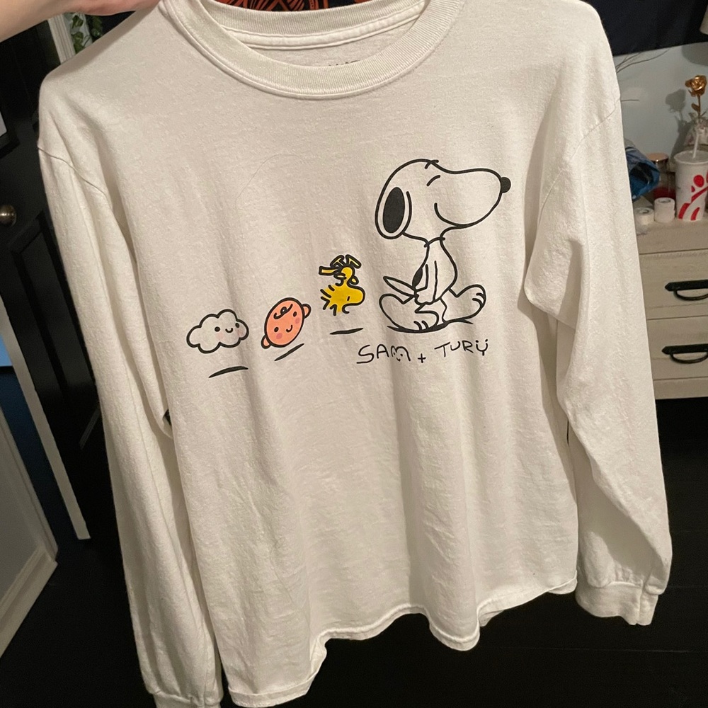 SOLDD!!!!!! White Long Sleeve Peanuts Tee - Picture 6 of 6